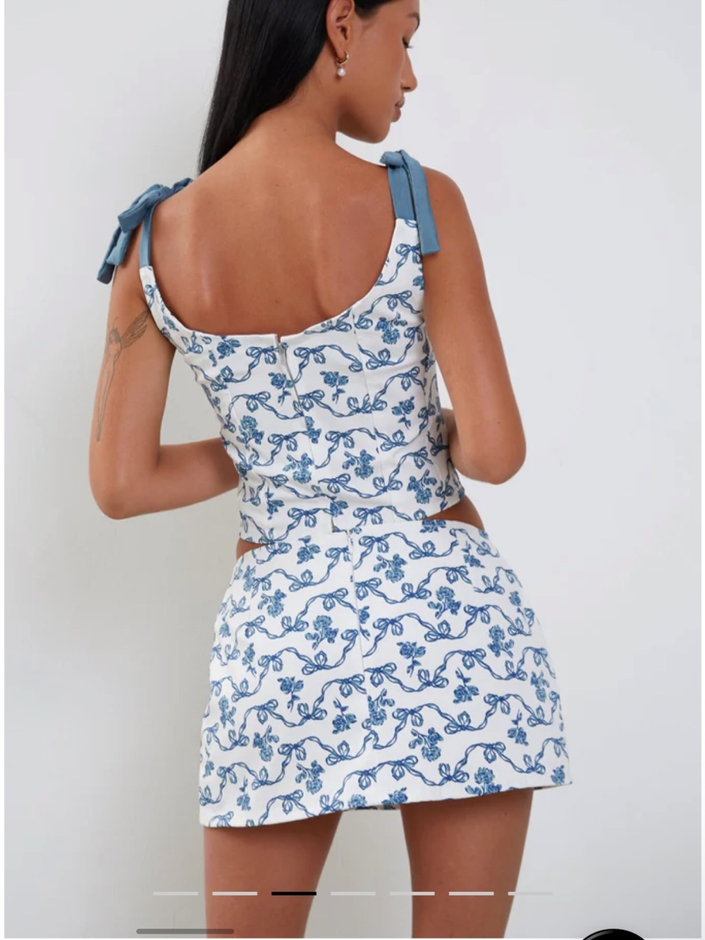 Jatmi Corset Top & Yatri Skirt Set In White & Blue Ribbon 🎀 Size M - Picture 3 of 9
